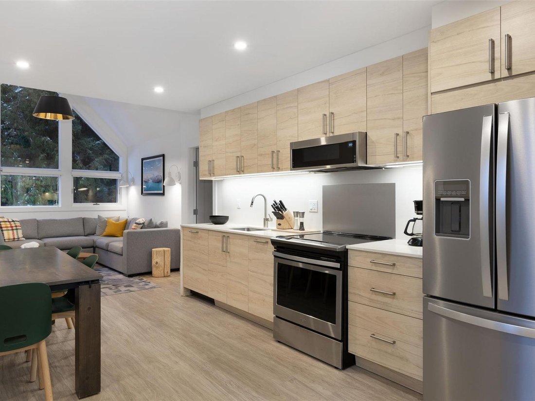 House in Whistler, British Columbia, Canada 2 - 17636006