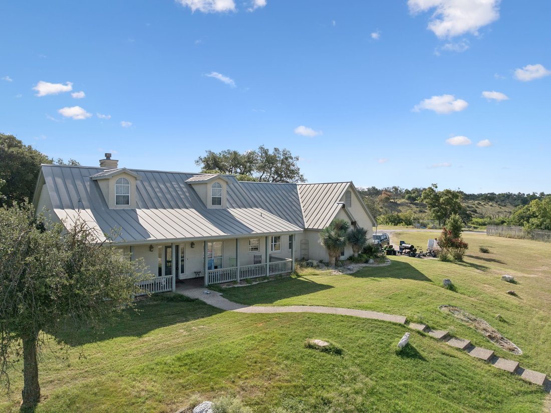 Farm Ranch in Fredericksburg, Texas, United States 1 - 17635953