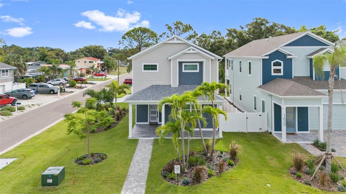 House in St. Petersburg, Florida, United States 1 - 17632817