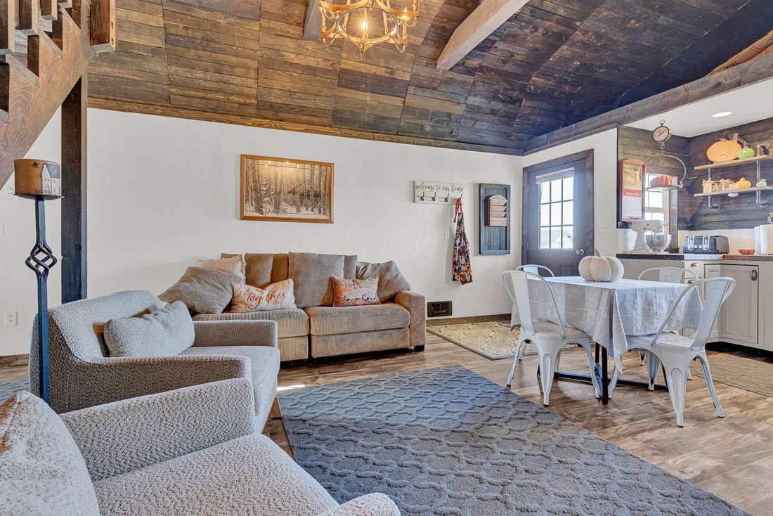 House in Stevensville, Montana, United States 2 - 17630674