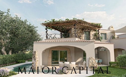 House in Center, Olbia, Italy 1
