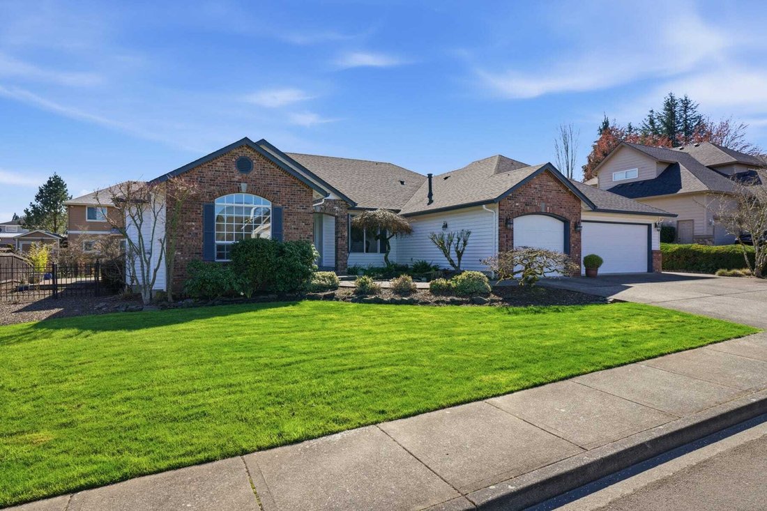 House in Vancouver, Washington, United States 2 - 17630676
