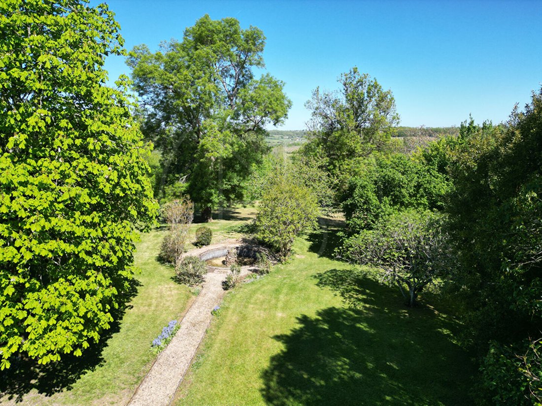 Villa in Vélines, Nouvelle-Aquitaine, France 3 - 17632345