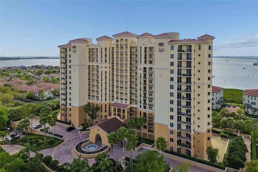 House in Tampa, Florida, United States 1 - 17637834