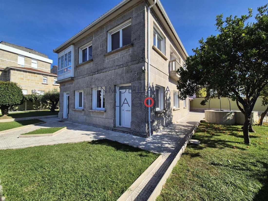 Villa in Nigran (District), Nigran, Spain 1 - 17627923