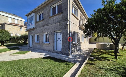 Villa in Nigran, Nigran, Spain 1