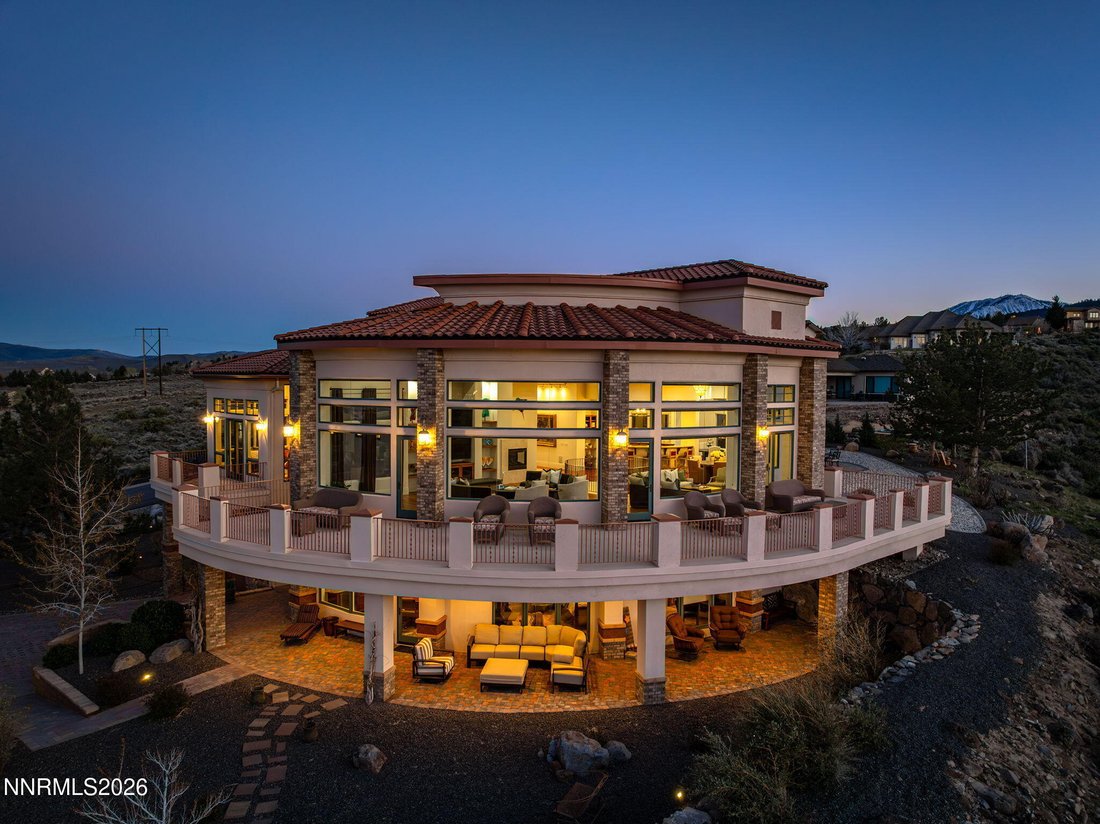House in Reno, Nevada, United States 1 - 17633723