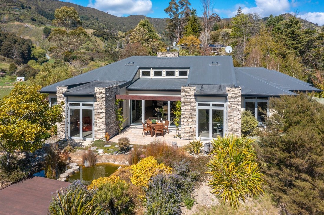 House in Todds Valley, Nelson, New Zealand 1 - 17636198