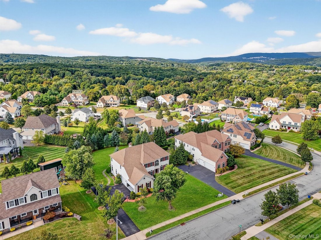 House in Monroe, New York, United States 3 - 17628558