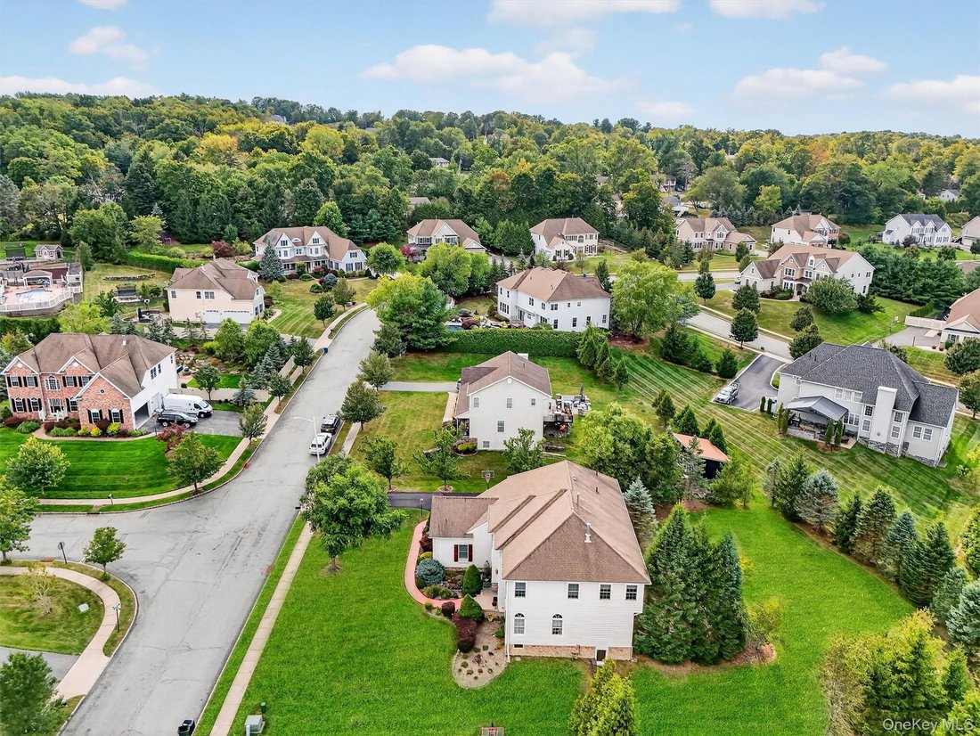House in Monroe, New York, United States 4 - 17628558