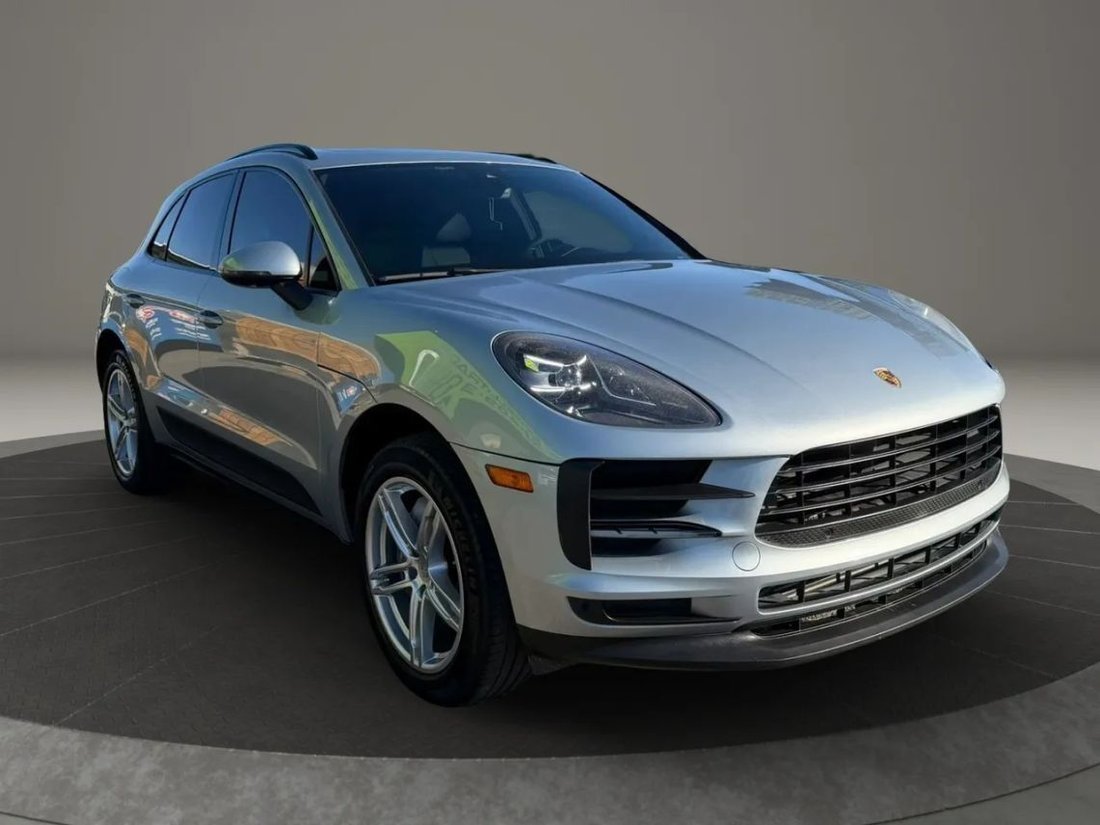 Suv in Las Vegas, NV, United States 4 - 17634137