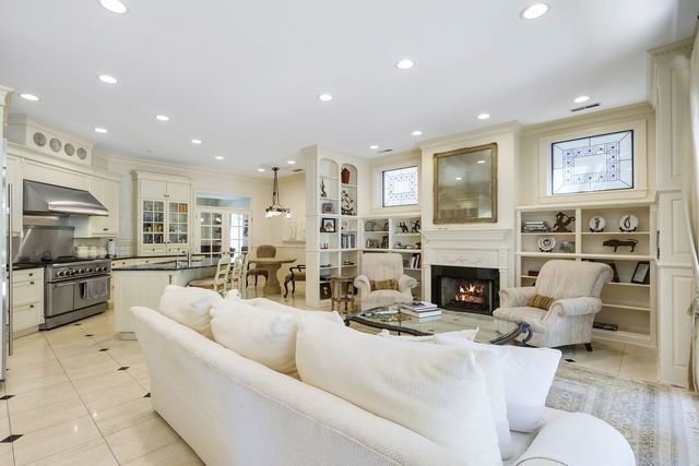 House in Chicago, Illinois, United States 4 - 15492526
