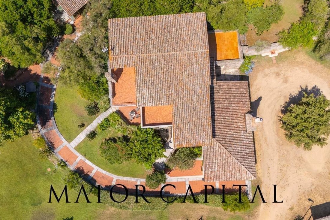 House in Center, Olbia, Italy 3 - 17638466