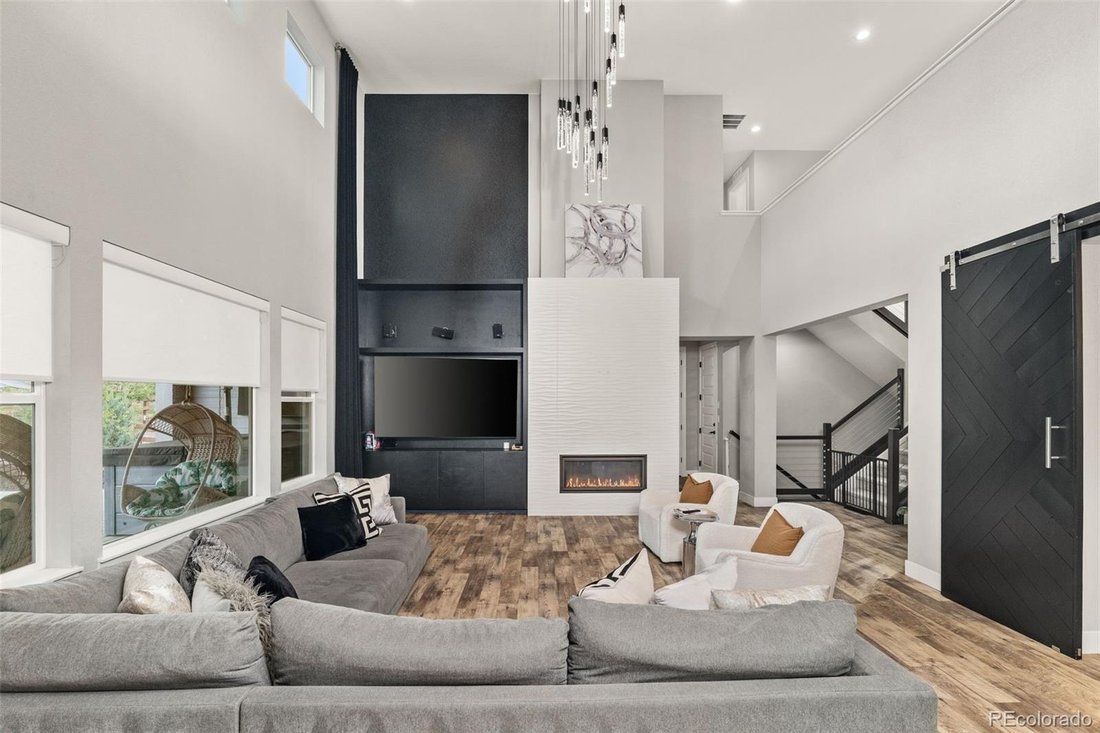 House in Aurora, Colorado, United States 5 - 17632279