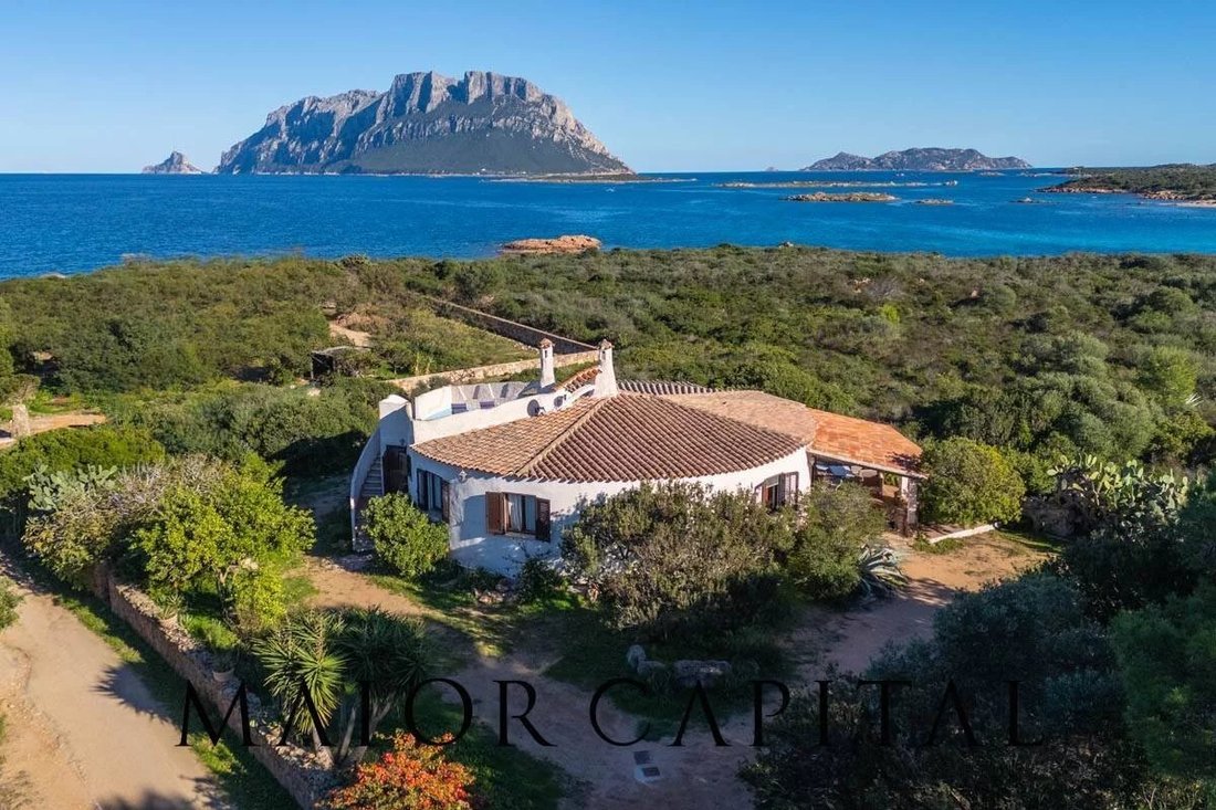 House in Center, Olbia, Italy 1 - 17639797