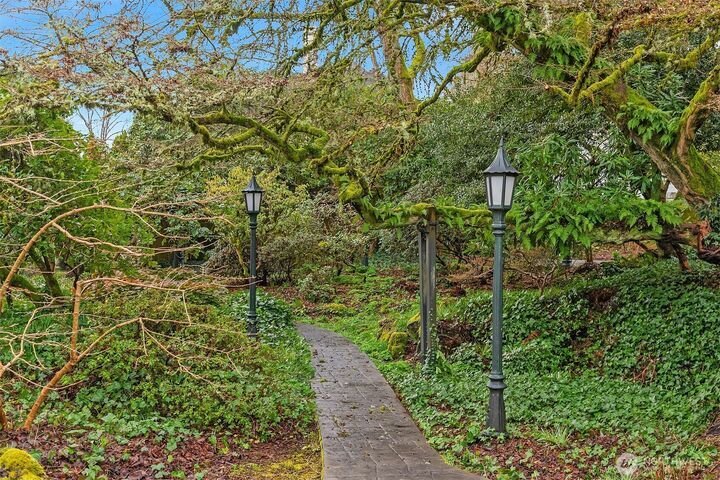 Land in Seattle, Washington, United States 2 - 17643982