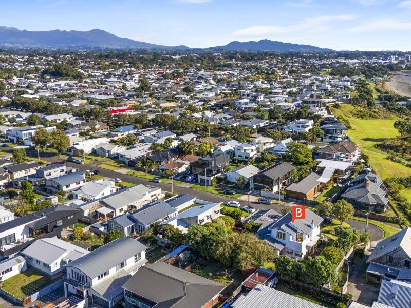 House in New Plymouth, Taranaki, New Zealand 3 - 17637872