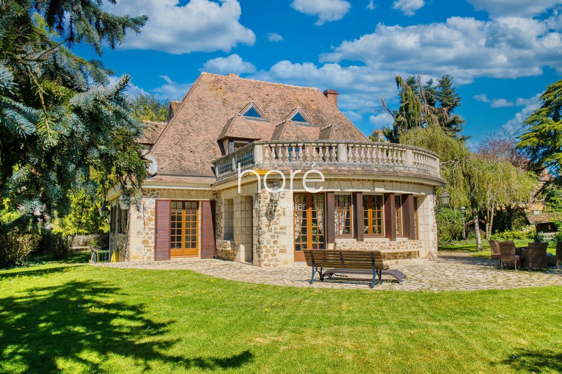 Villa in Livilliers, Ile-de-France, France 3 - 17362419
