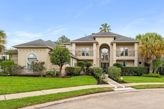 House in Sugar Land, Texas, United States 3 - 17628532