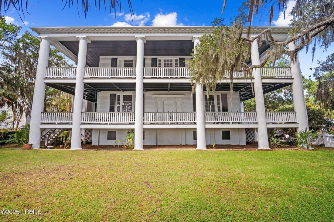 House in Beaufort, South Carolina, United States 2 - 17635981