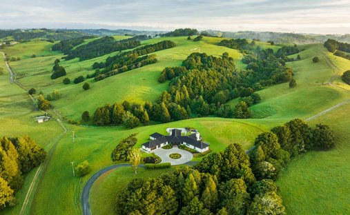 House in Wellsford, Auckland, New Zealand 1