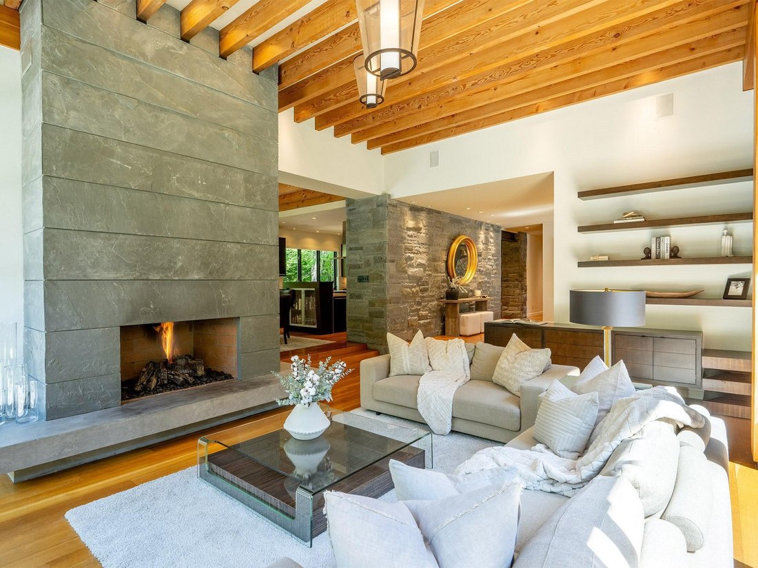 House in Whistler, British Columbia, Canada 5 - 17636057
