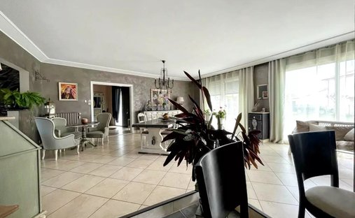 An Elegant, 19th Century Chateau And Its Outbuildings In Vendee's Lowland Bocage Countryside On - 2