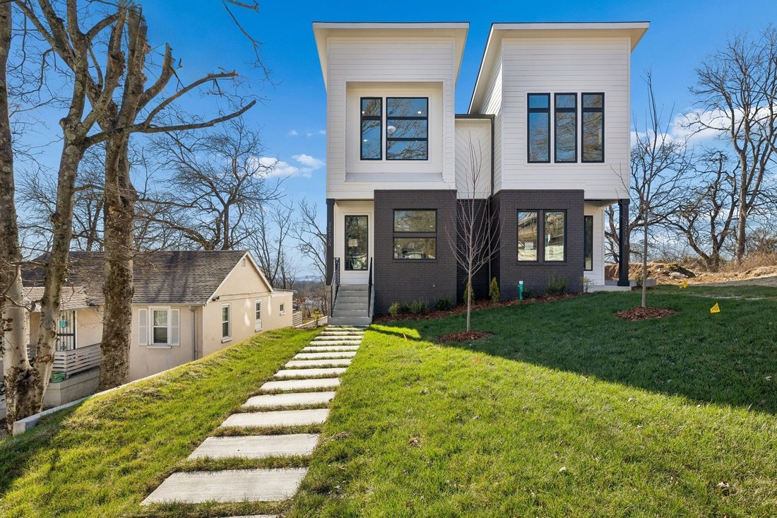 Co Op in Nashville, Tennessee, United States 5 - 17639091