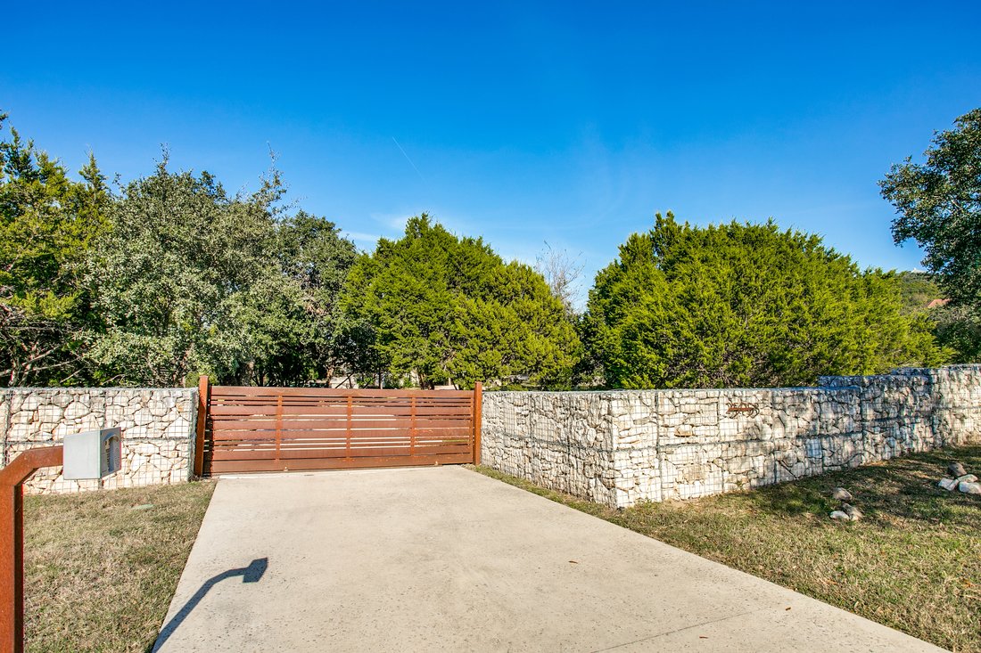 House in San Antonio, Texas, United States 2 - 17636302