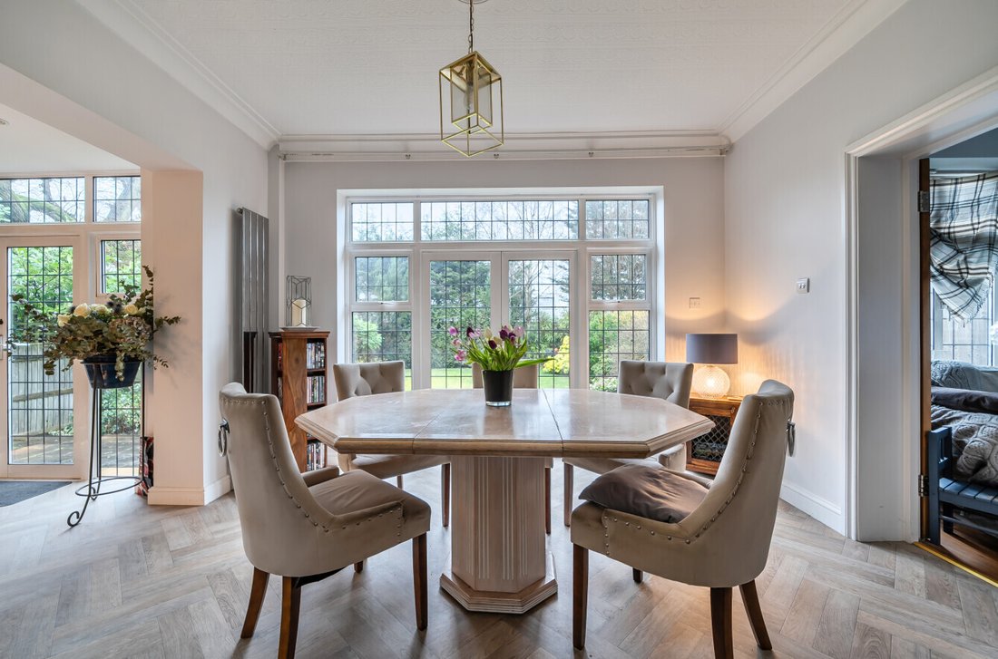 House in Barnet, England 5 - 17627825