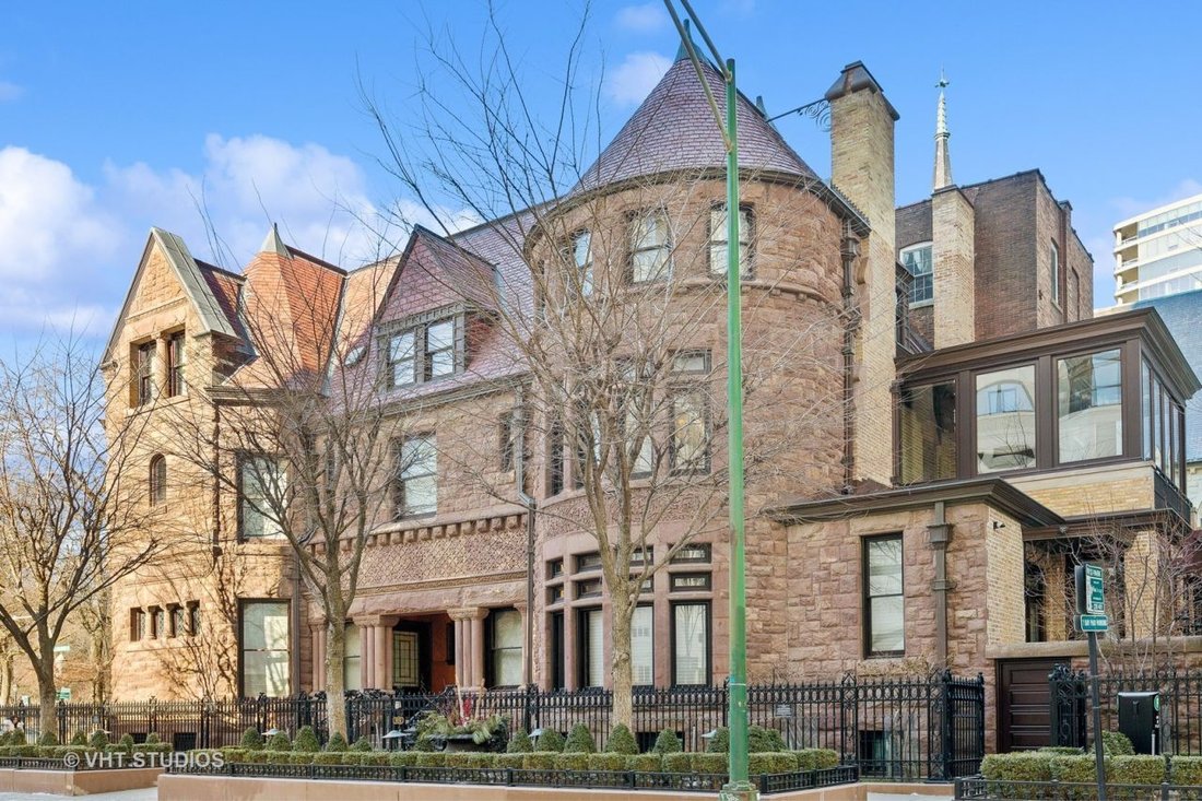 House in Chicago, Illinois, United States 2 - 15498935