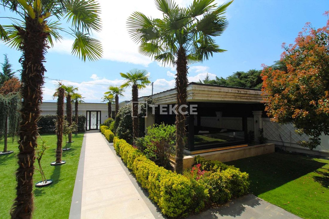 Villa in İnegol, Bursa, Turkey 2 - 17633683