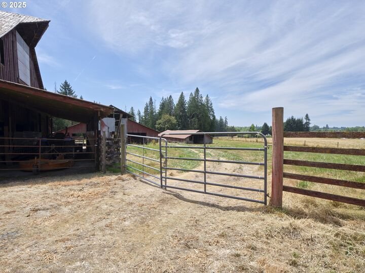 House in Battle Ground, Washington, United States 5 - 17638366