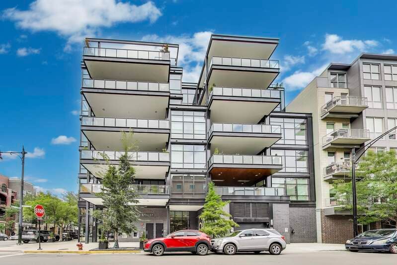 House in Chicago, Illinois, United States 2 - 16876568