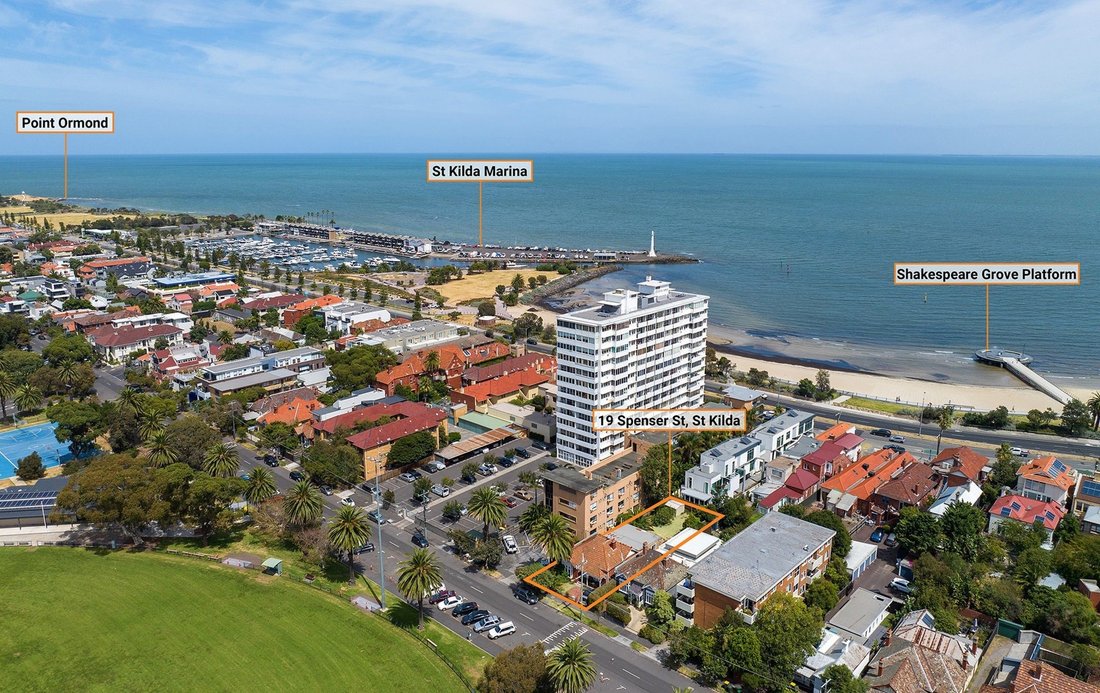 House in St Kilda, Victoria, Australia 3 - 17636275