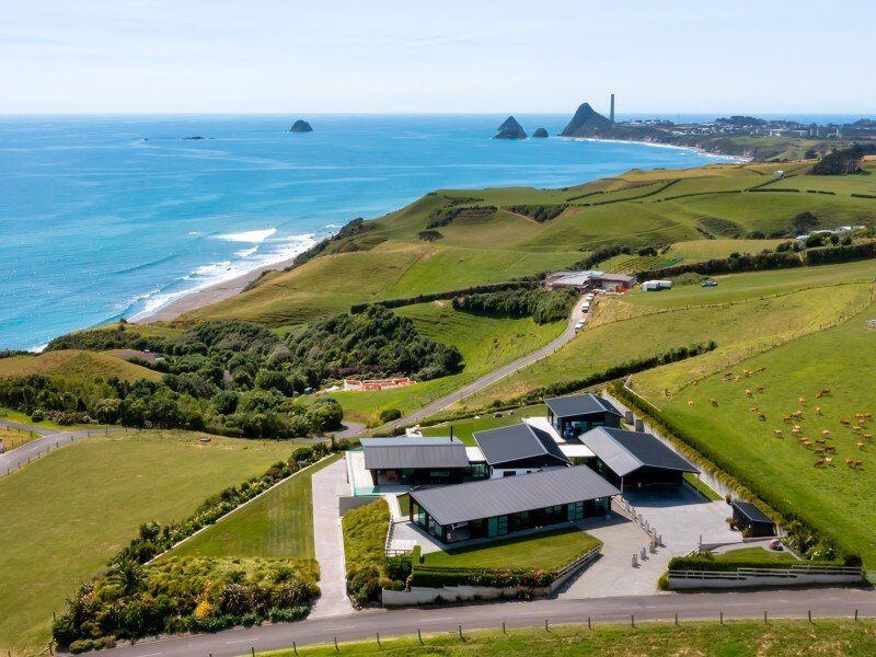 House in Omata, Taranaki, New Zealand 2 - 13568081