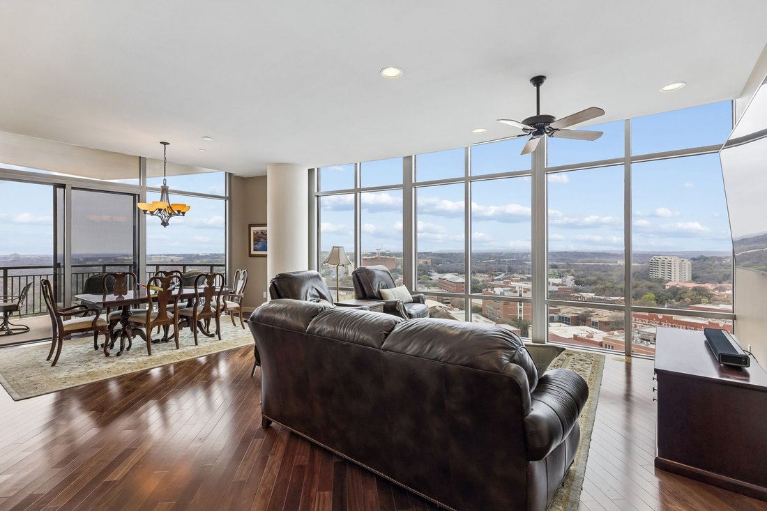House in San Antonio, Texas, United States 1 - 17641064