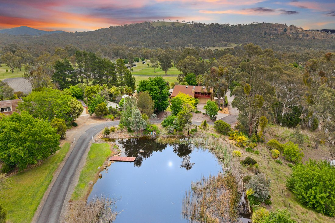 Country House in Sutton, New South Wales, Australia 2 - 17640626