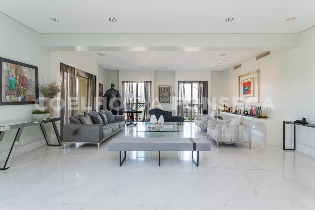 Condo in São Paulo, State of São Paulo, Brazil 4 - 17635942