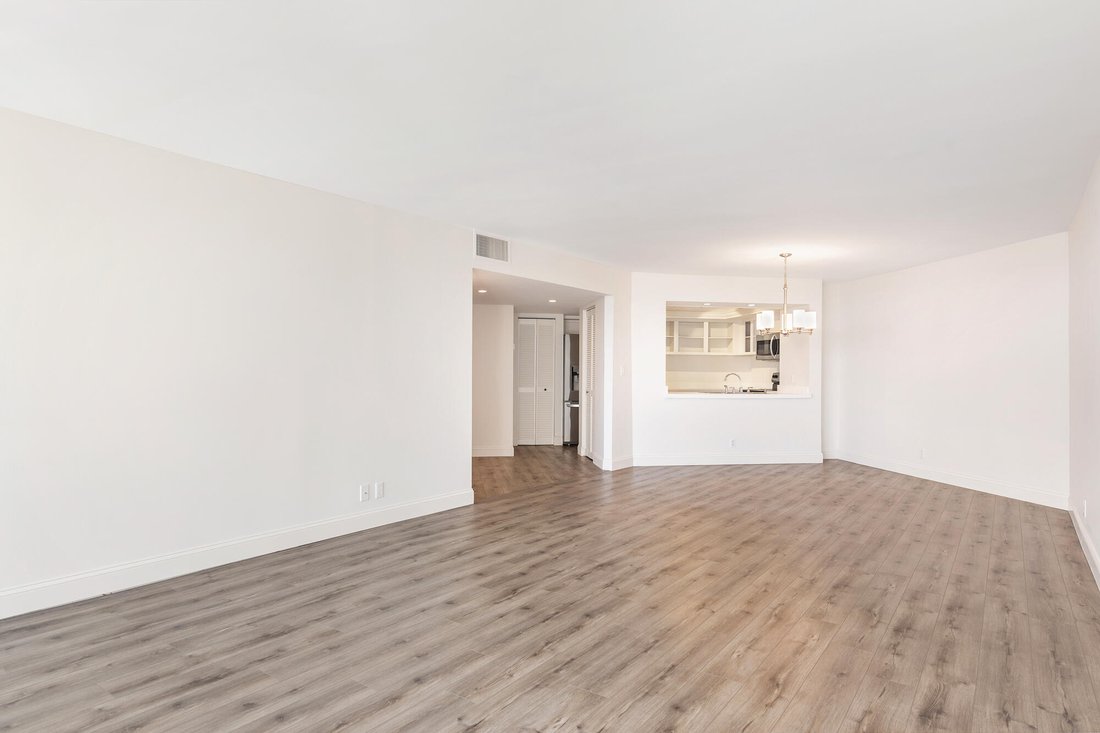 Condo in West Palm Beach, Florida, United States 5 - 17629527