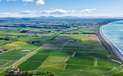 Country House in Otaio, Canterbury, New Zealand 1