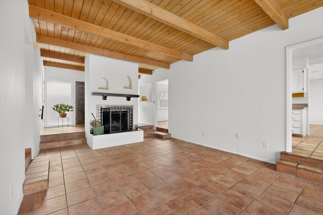 House in Santa Fe, New Mexico, United States 5 - 17629343