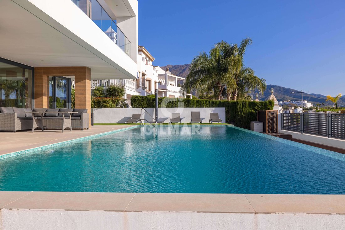 Villa in Estepona, Andalusia, Spain 4 - 17629699