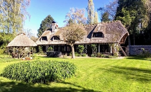 House in Pont-l'Évêque, Normandy, France 1