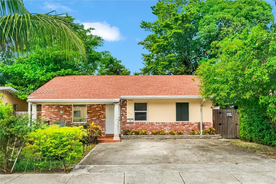House in Miami, Florida, United States 1 - 17629067