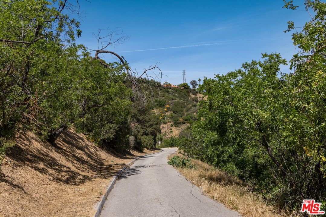 Land in Los Angeles, California, United States 3 - 17628752