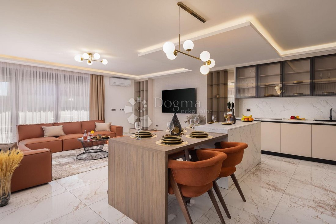 House in Kastel Sucurac, Split-Dalmatia County, Croatia 3 - 17633524