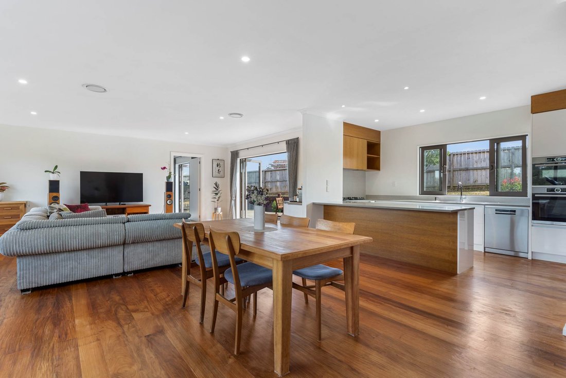 House in Beachlands, Auckland, New Zealand 5 - 15978716