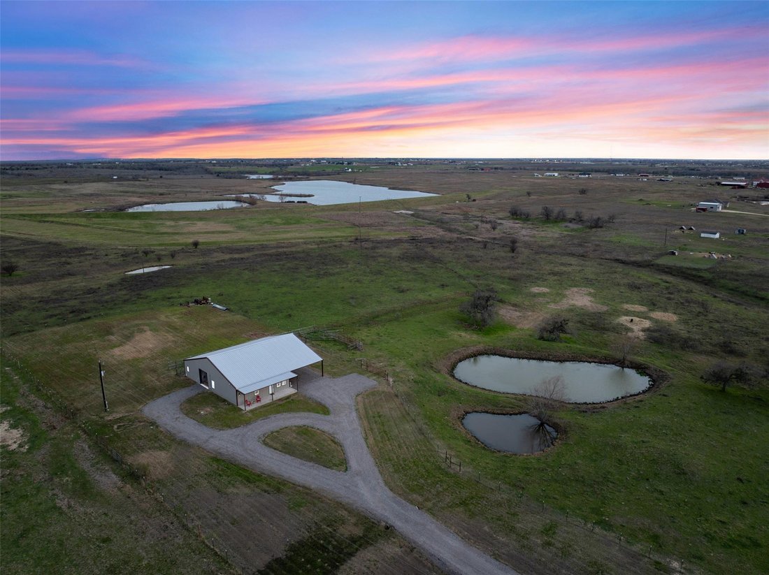 House in Elgin, Texas, United States 1 - 17631839