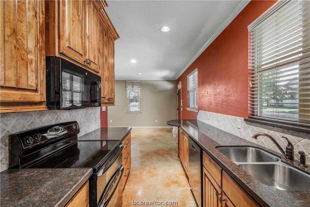 House in College Station, Texas, United States 5 - 17632306
